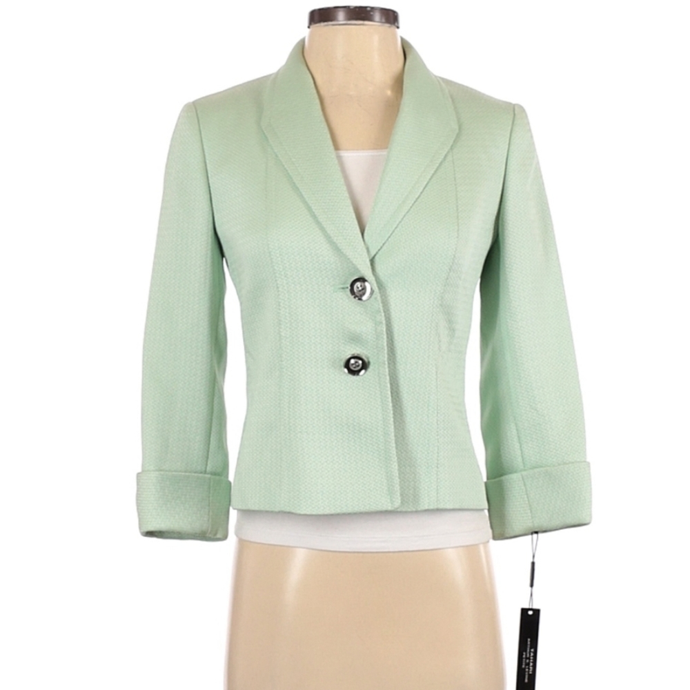 Tahari Winnia Mint Green Textured Blazer sz. 6